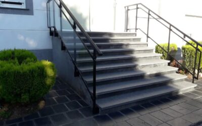 Barandillas de aluminio: Seguridad y estilo en un solo elemento