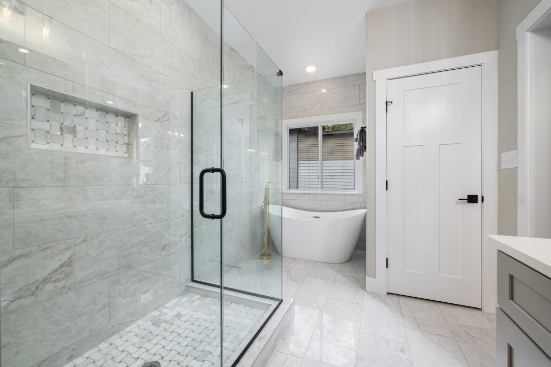 mamparas-ducha-baño Una mampara de ducha.